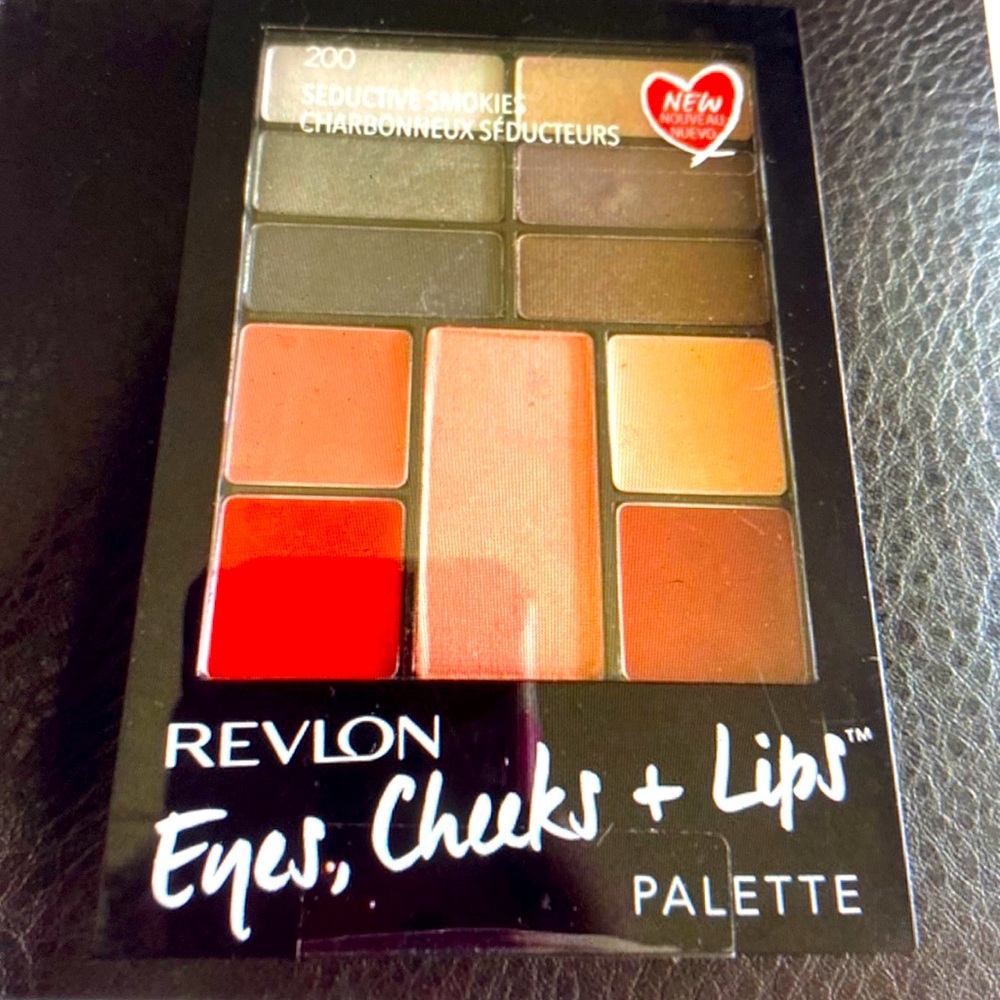 New Revlon palette eyes lip smokies